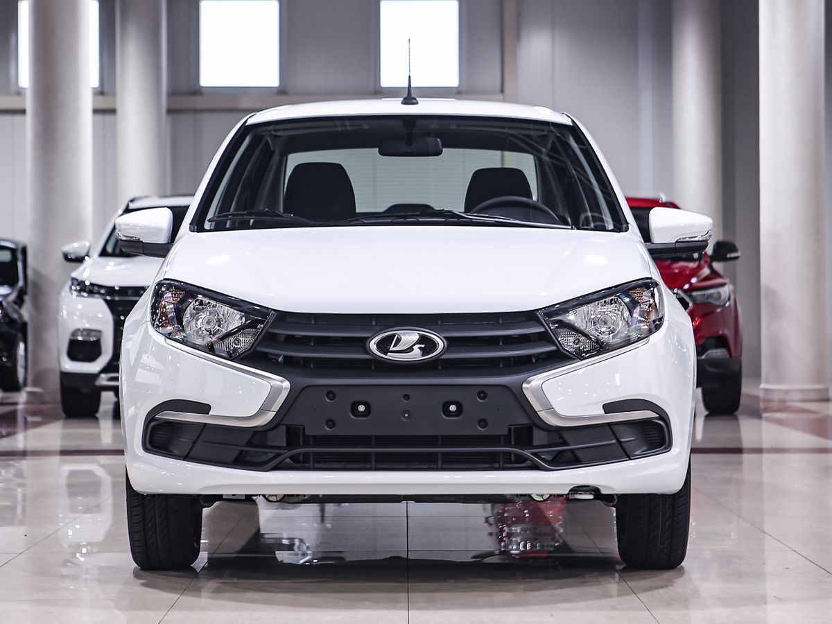 Купить Granta с пробегом